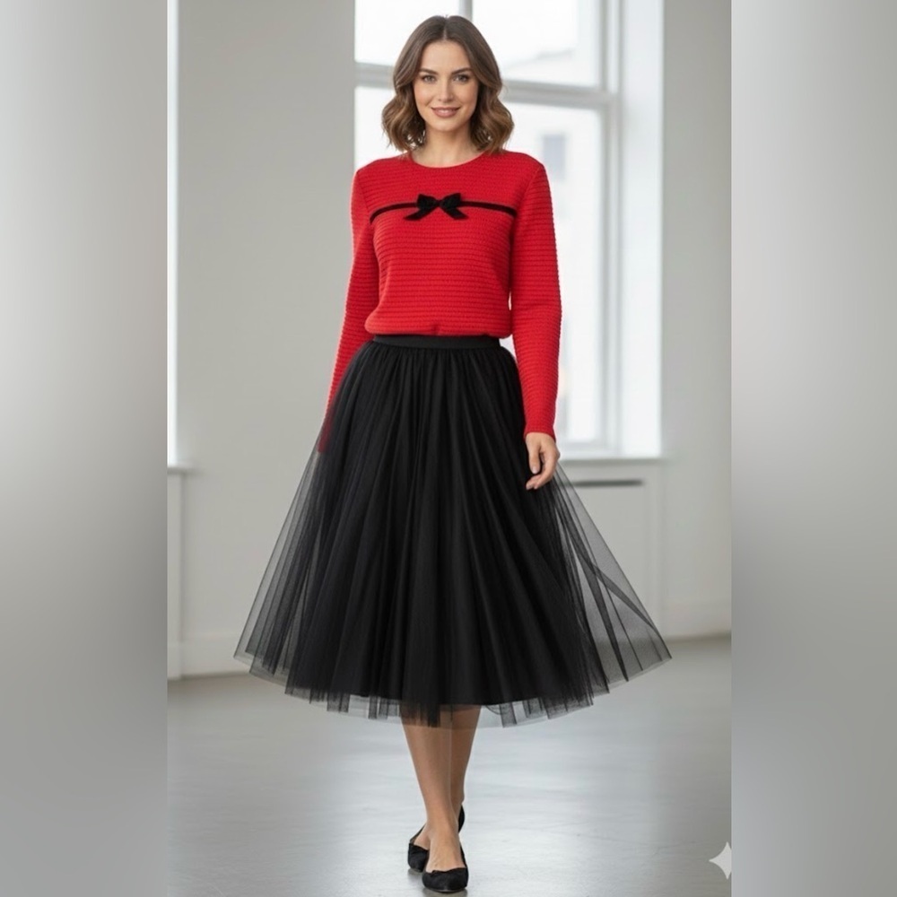 Valentino Garavani Wool Bow Accordion Style Sweater Size M